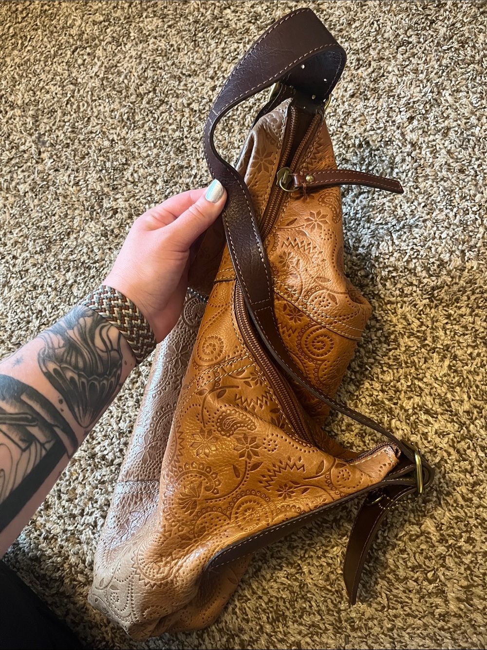 Fossil Embossed Light Brown Shoulder Bag with Dark Brown Strap - Picture 5 of 7